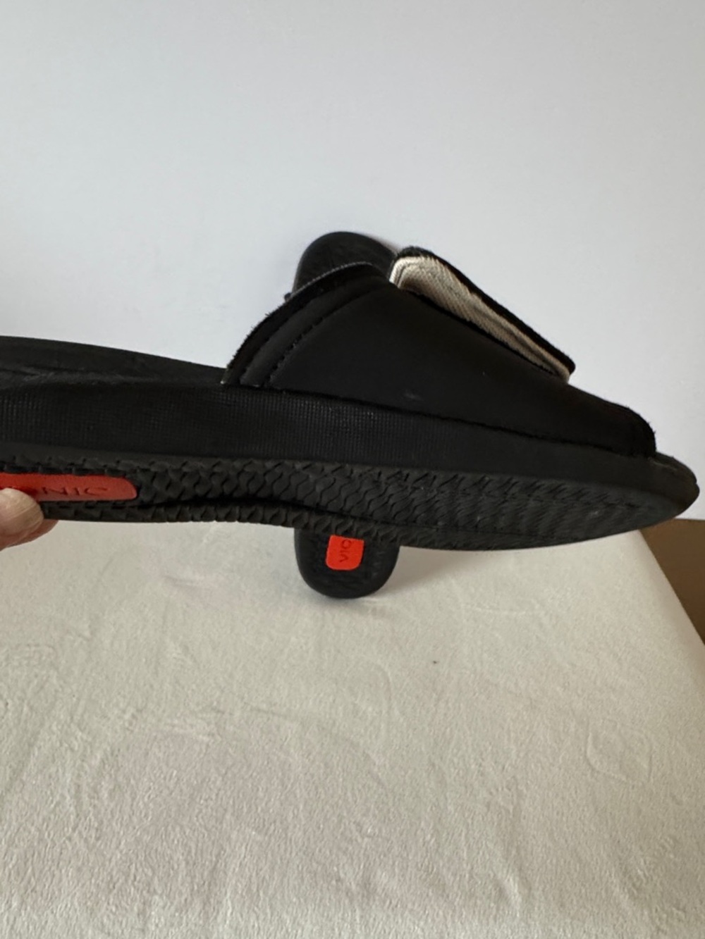 Vionic Kiwi - Unisex Motion Control Orthotic Slide Sandal - Picture 8 of 16